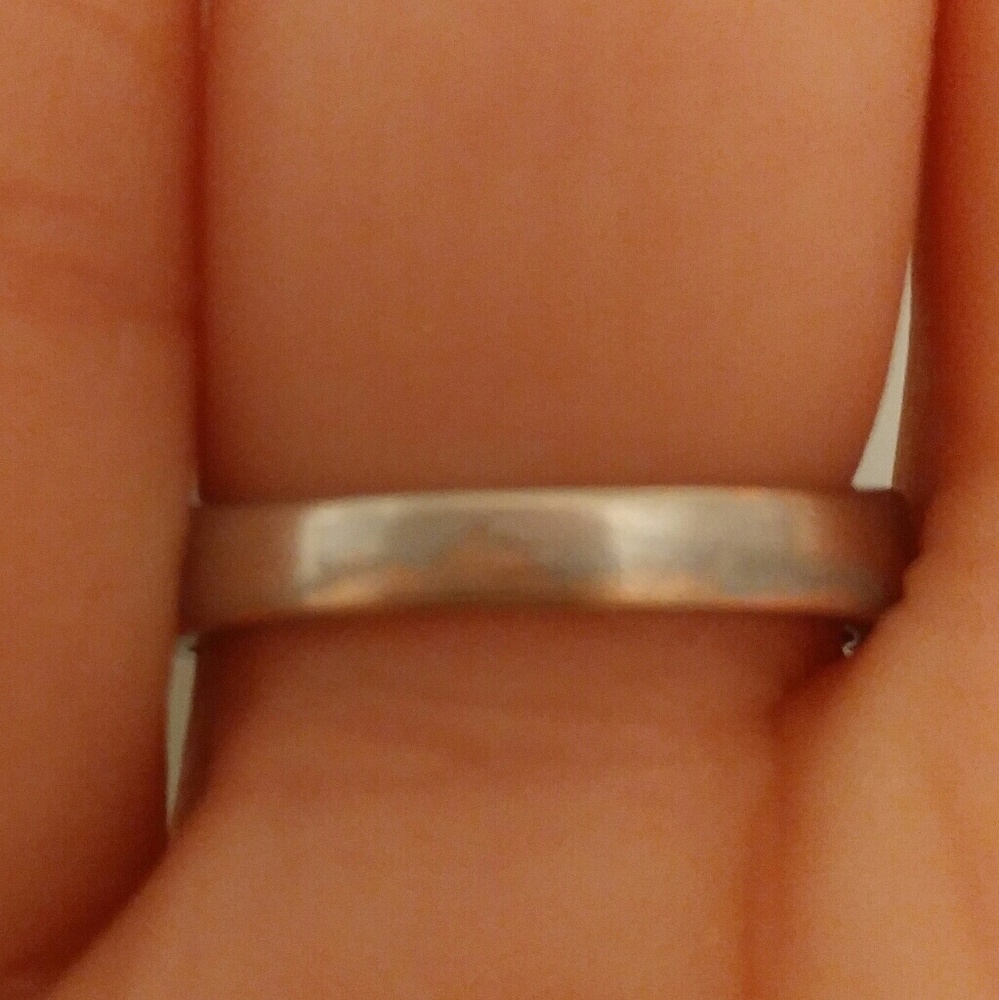 VINTAGE FAUX DIAMOND RING 💎 - Picture 6 of 8